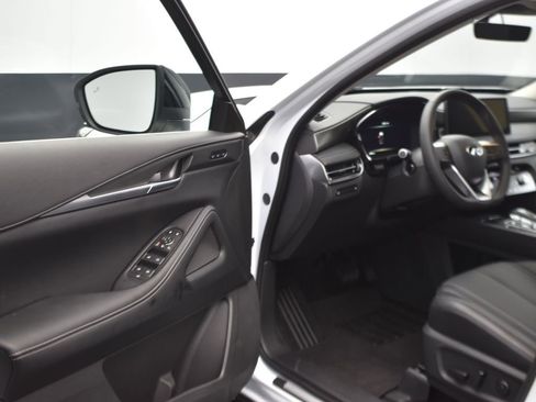 Certified 2026 INFINITI QX60 Pure w/ Cargo Package image 11