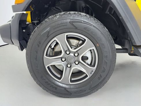 Used 2019 Jeep Wrangler Unlimited Sport S image 31