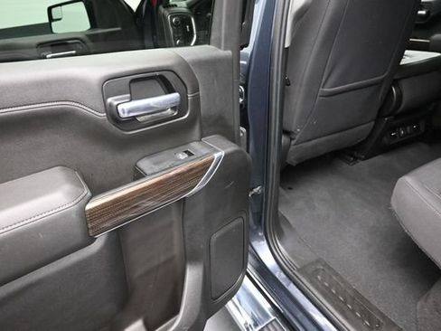 Used 2021 Chevrolet Silverado 1500 RST AWD/4WD image 19