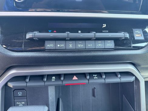 Certified 2025 Toyota Tundra SR5 w/ TRD Off-Road Package AWD/4WD image 22
