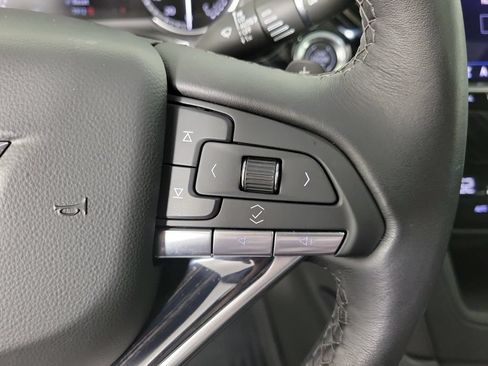 Certified 2025 Cadillac XT6 Premium Luxury FWD image 25