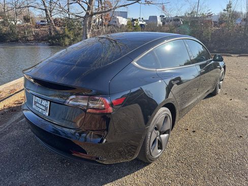 Used 2018 Tesla Model 3 Long Range image 5
