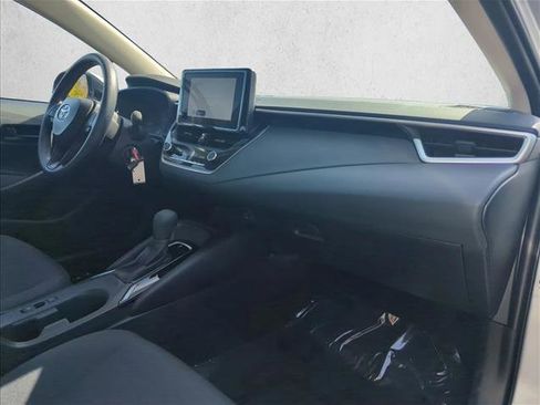Certified 2025 Toyota Corolla LE image 23