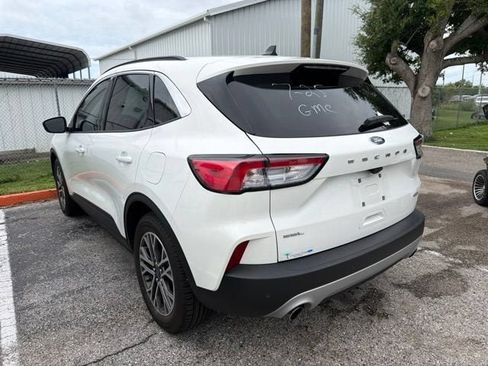 Used 2020 Ford Escape SEL FWD image 9