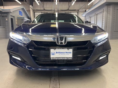 Used 2019 Honda Accord EX image 2
