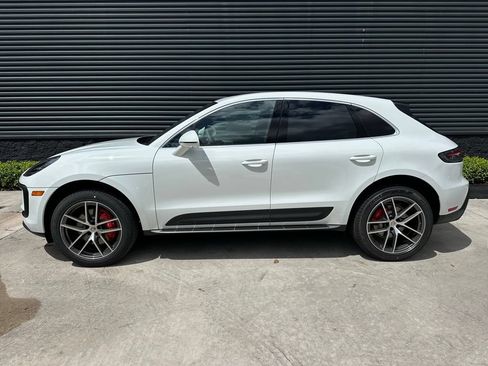 Used 2026 Porsche Macan S AWD/4WD image 2