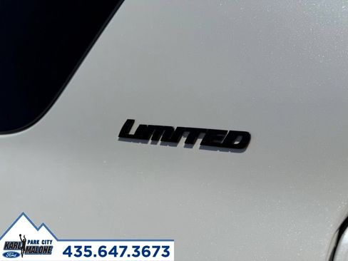Used 2019 Toyota 4Runner Limited AWD/4WD image 10