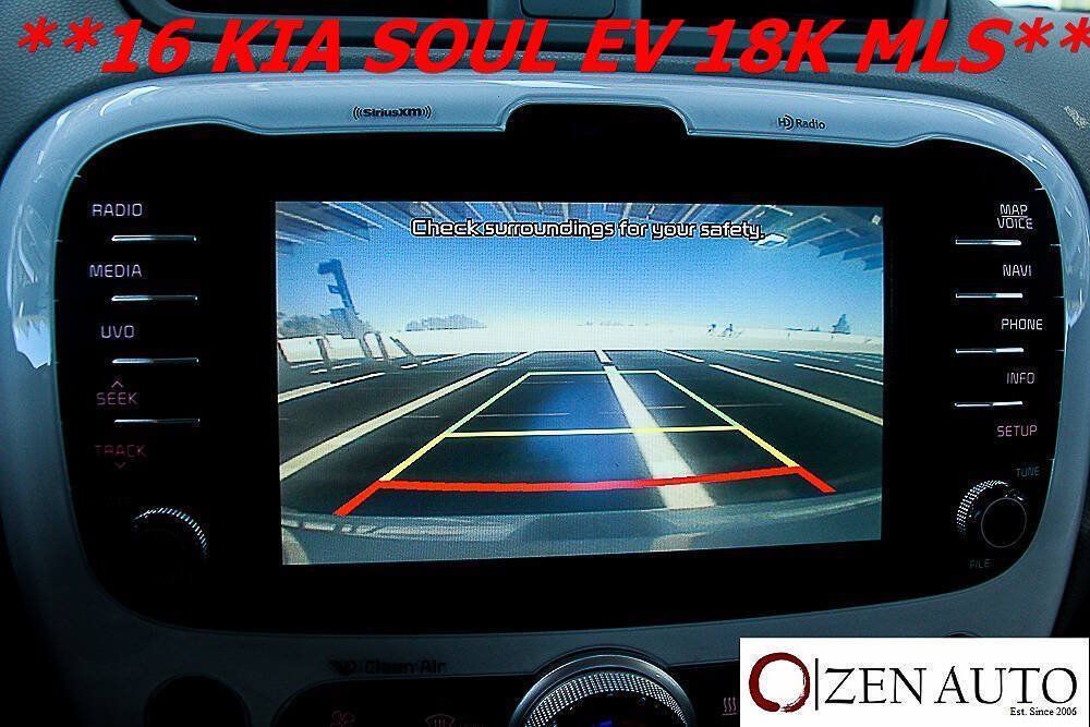 Used 2016 Kia Soul EV FWD image 17