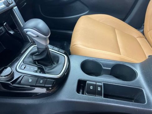 Used 2024 Kia Seltos SX AWD/4WD image 15