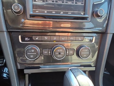 Used 2016 Volkswagen GTI Autobahn w/ Lighting Package (SEL) image 20