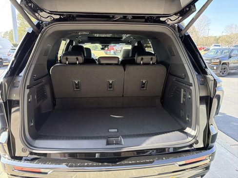 New 2026 Chevrolet Traverse RS image 19