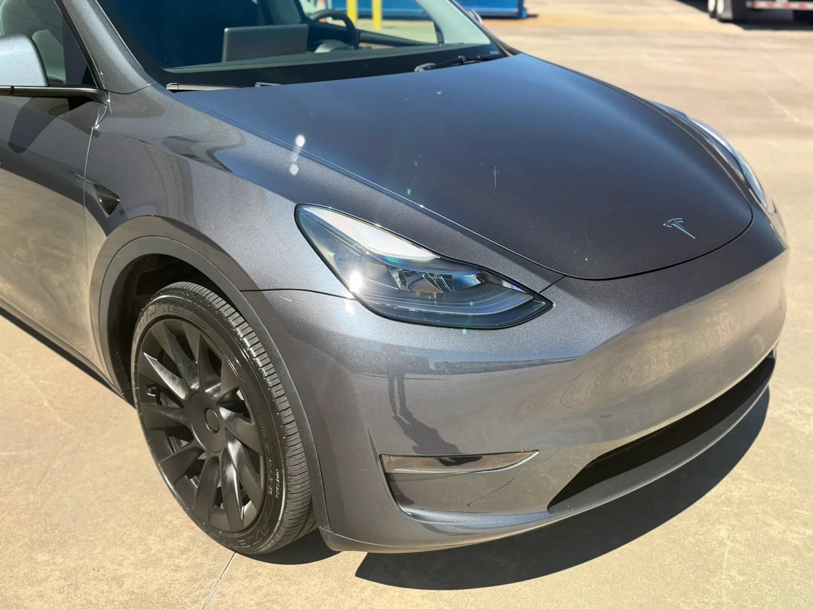 Used 2023 Tesla Model Y Long Range AWD/4WD image 5