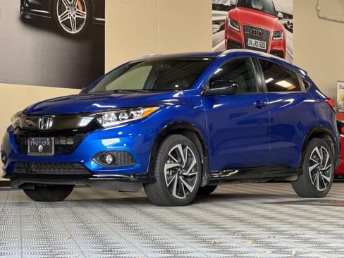 Used 2019 Honda HR-V Sport image 8