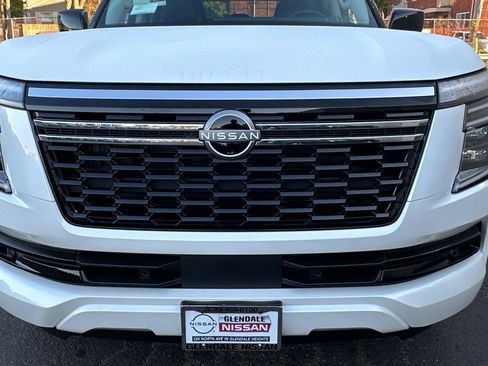 New 2026 Nissan Armada SV image 9