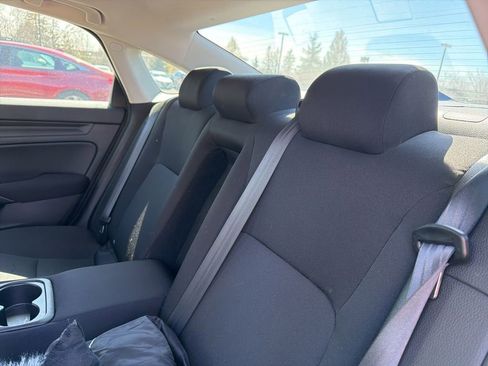 Used 2023 Honda Civic EX image 7