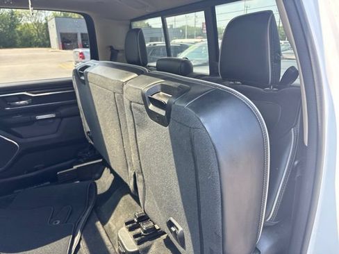 Used 2021 RAM 1500 Laramie AWD/4WD image 12