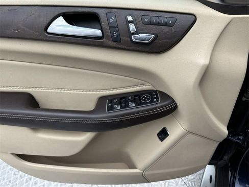 Used 2018 Mercedes-Benz GLE 350 4MATIC image 13