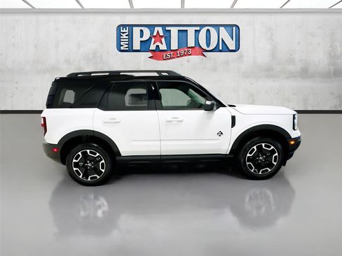 Used 2024 Ford Bronco Sport Outer Banks w/ Tech Package AWD/4WD image 8