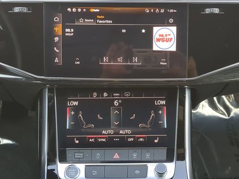 Used 2025 Audi Q7 3.0T Premium Plus image 18