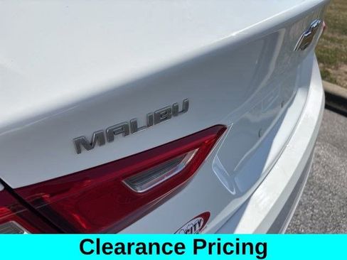 Used 2024 Chevrolet Malibu LT image 47