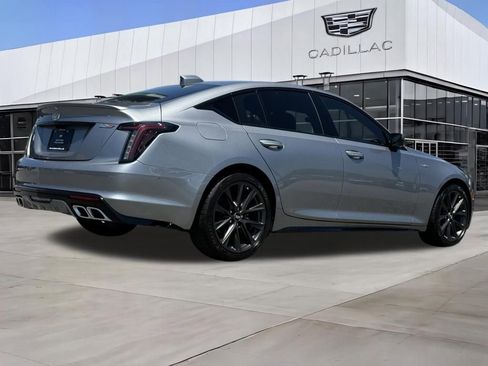 Certified 2025 Cadillac CT5 V RWD image 7
