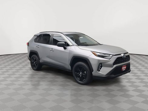 Used 2024 Toyota RAV4 LE AWD/4WD image 26