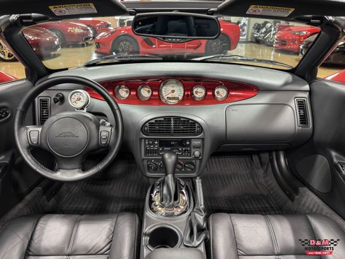 Used 2002 Chrysler Prowler RWD image 13