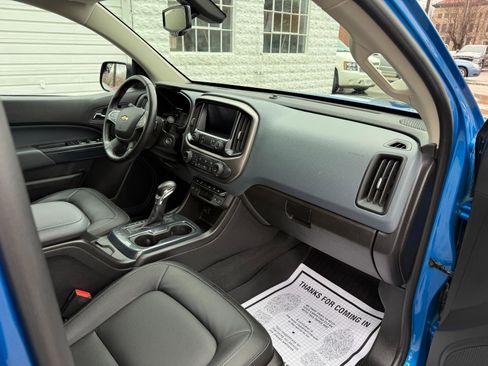 Used 2022 Chevrolet Colorado Z71 image 18