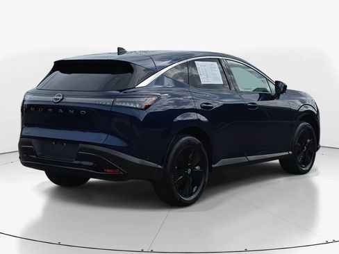 Used 2025 Nissan Murano SV image 3