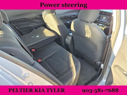 Used 2021 Nissan Kicks SV image 17