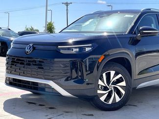 New 2025 Volkswagen Tiguan S video 2