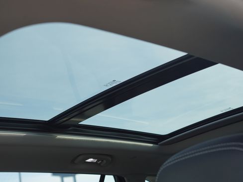 Used 2024 GMC Terrain Denali w/ Denali Premium Package image 48