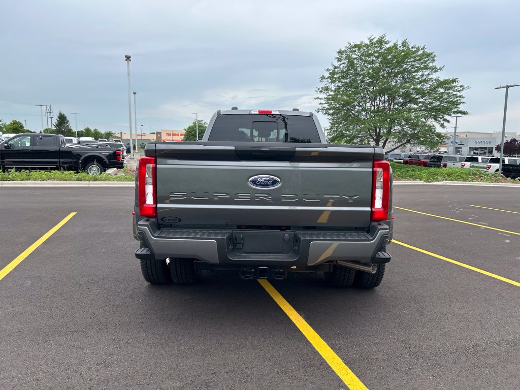 New 2026 Ford F350 XL w/ STX Appearance Package AWD/4WD image 7