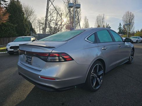 Used 2023 Honda Accord Sport image 7