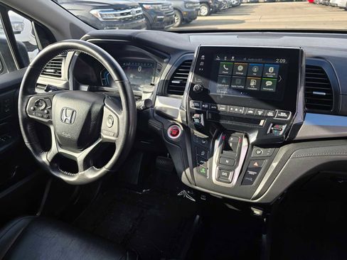 Used 2023 Honda Odyssey EX-L image 10