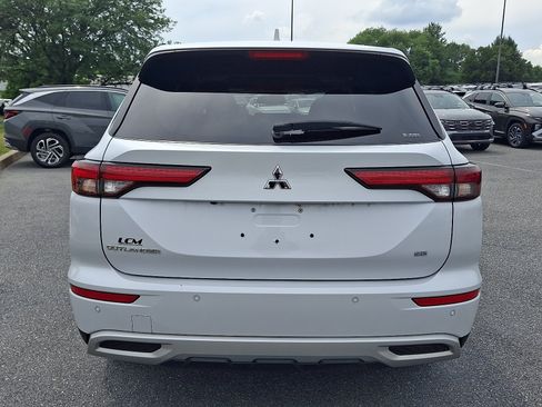 Used 2024 Mitsubishi Outlander SE AWD/4WD image 6