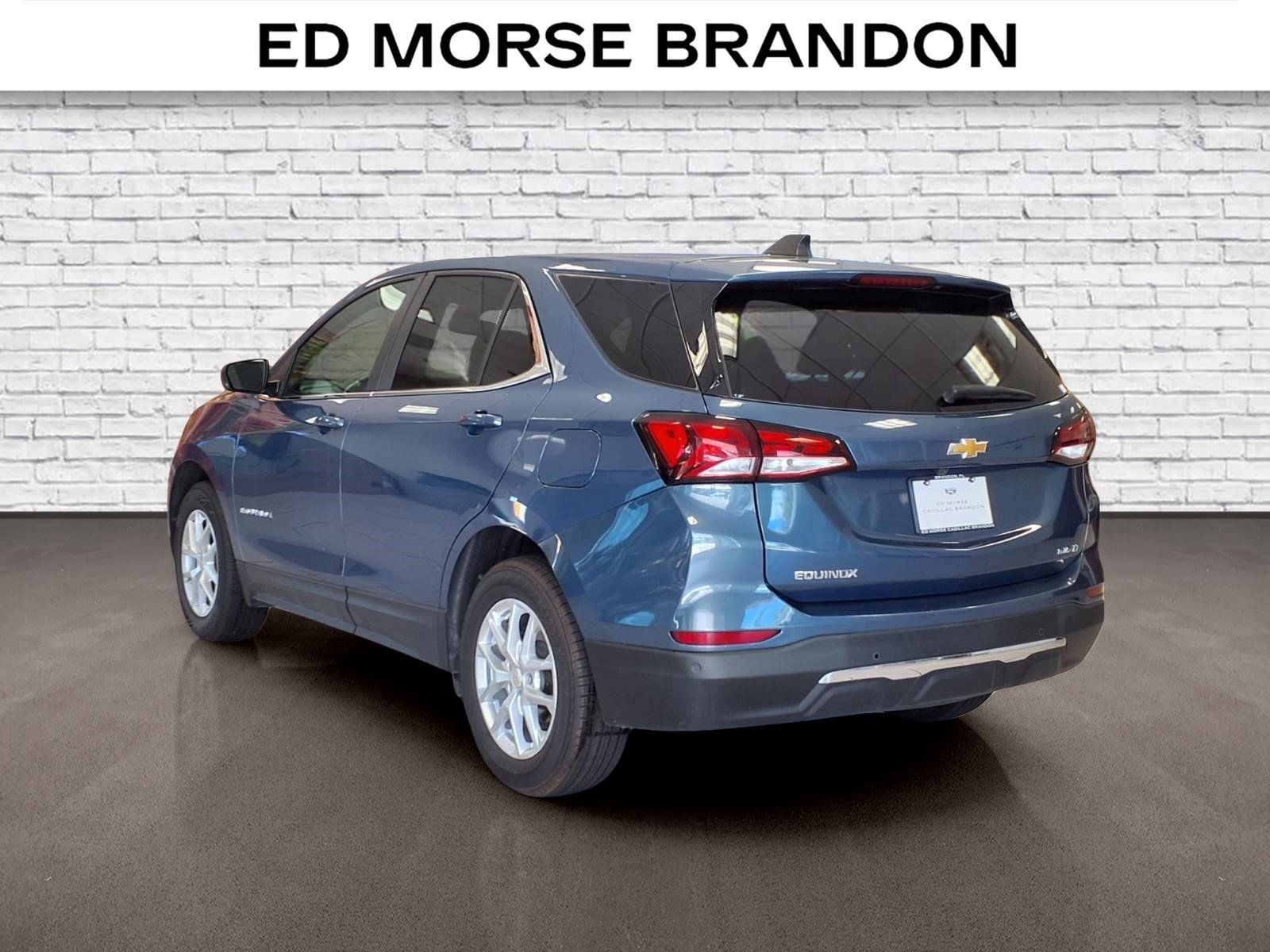 Used 2024 Chevrolet Equinox LT AWD/4WD image 3