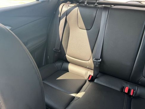 Used 2024 Buick Encore GX Sport Touring image 35