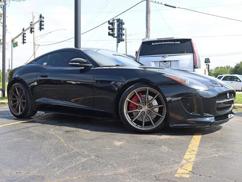 Used 2015 Jaguar F-TYPE R RWD image 3