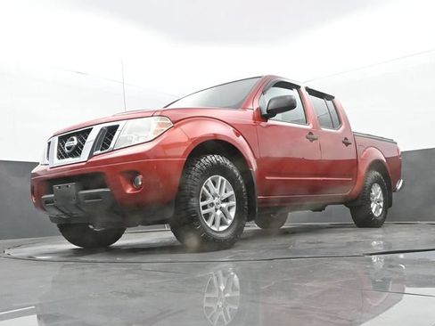 Used 2017 Nissan Frontier SV w/ SV Value Truck Package RWD image 25