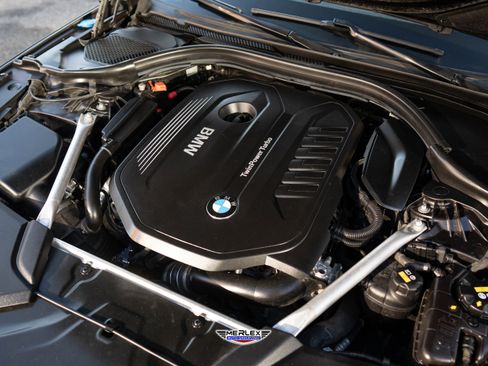 Used 2019 BMW 540i w/ M Sport Package image 57
