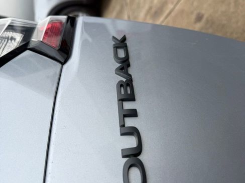 Used 2024 Subaru Outback Onyx Edition image 15