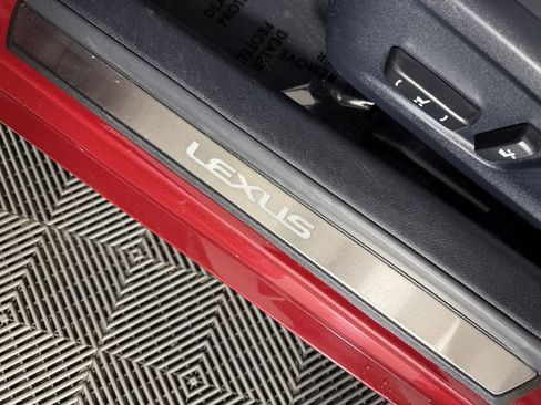 Used 2015 Lexus IS 350 w/ F-Sport Package RWD image 33