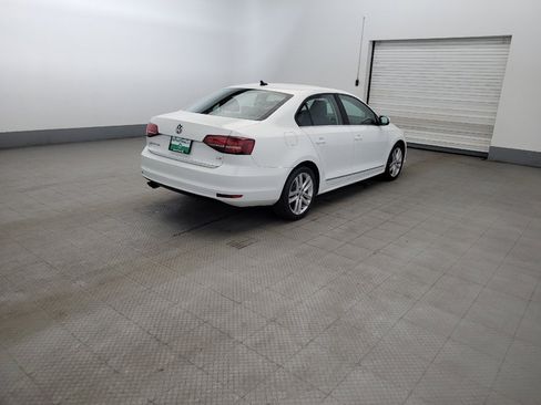 Used 2017 Volkswagen Jetta SEL FWD image 9