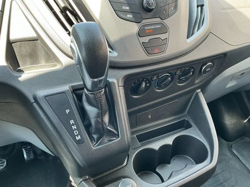 Used 2018 Ford Transit 250 148 Low Roof RWD image 18