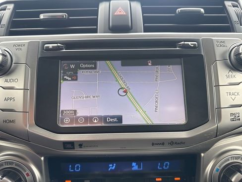 Used 2018 Toyota 4Runner Limited image 21