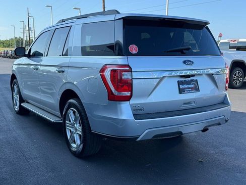 Used 2019 Ford Expedition XLT w/ Equipment Group 202A AWD/4WD image 8