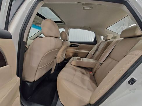 Used 2015 Nissan Altima 2.5 SL w/ Technology Package FWD image 26