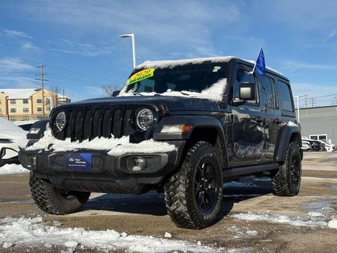 Used 2020 Jeep Wrangler Unlimited Sport image 12