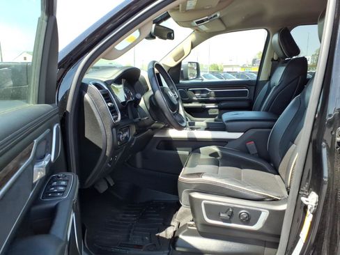 Used 2020 RAM 1500 Laramie AWD/4WD image 10